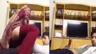 Ibu Mertua Menggoda Dan Menggeliat Di Atas Kontol Teman Anaknya Dalam Adegan Panas Bangladesh