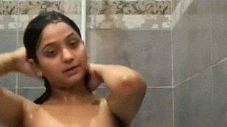 Video Mandi Cewek Sma Pakistan Bocor Ke Publik