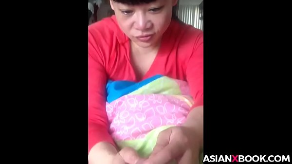 Cewek Asia Montok Bikin Crot Pake Tangan