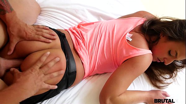 Tiri Kakak Ngewe Pelacur Arab Amirah Adara, Cewek Bokep Abg
