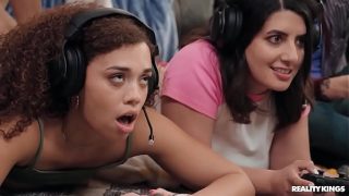 Mode Co-op Ngewe Buat Cewek Gamer / Raja Nyata