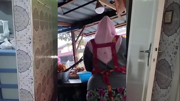 Ibu-ibu Muslim Gemuk Dan Montok Bikin Ngiler.