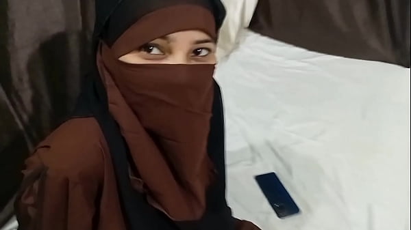 Hot Jilbab Dilepas, Bejad Di Ranjang Sama Adik Tiri, Ngentot Sampe Meraung.