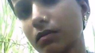 Bhabhi Ki Khet Mein Jor Se Chudai, Gaon Mein Sexy Majaak