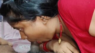 Bhabhi Ngaceng Kasih Blowjob Desi Sampe Cumnya Diminum.