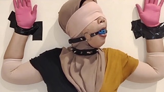 Hijabers Diiket, Makin Kencang Makin Basah.