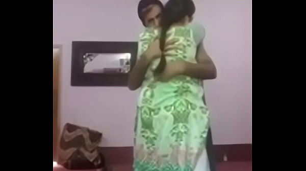 Pasangan Desi Lagi Panas-panasan Di Kamar Tidur.