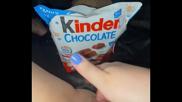 Gua Mau Coklat Panas Di Memek Perawan 18 Tahun Arab, Sambil Colmek Di Beverly Hills, Siap Nunggu Kontol Item Gede Sekarang Juga!