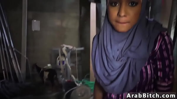 Booty Arab Ketat, Titik Jatuh Bokong 23km Dari Base, Bikin Ngaceng