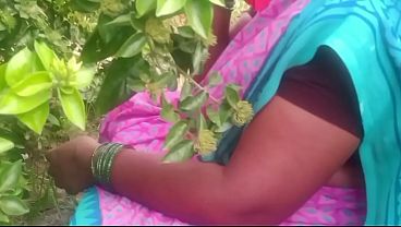 Bhabhi India Bugil Digebuk Di Pinggir Sawah, Desa Panas Minta Ampun.