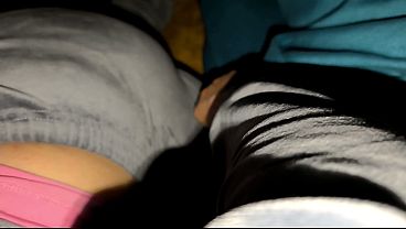 Ngentot Istri Tetangga Sambil Suaminya Di Kamar Sebelah, Bokep Arab Panas Bikin Makin Pengen.