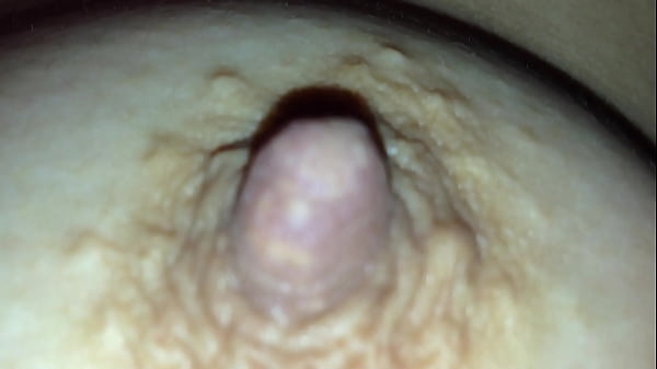 Menyentuh Payudara Cewek China Sambil Sange