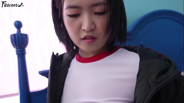 Korea – Pacar Montok Main Peran Pakai Stoking Hitam, Bikin Sange!