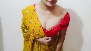 Bhabhi Ne Devar Ko Hilaate Pakda, Phir Bade Land Se Chud Gayi (gandi Hindi Audio)