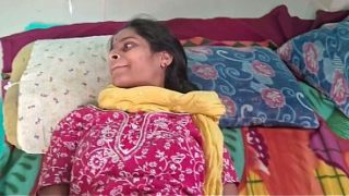 Desi Bhabhi Digebas Tetangga Sampai Merem Melek