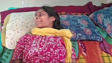 Desi Bhabhi Digebas Tetangga Sampai Merem Melek