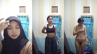 Abg Hijab Bugil Pamer Body, Ngeces Lihat Tubuh Montoknya
