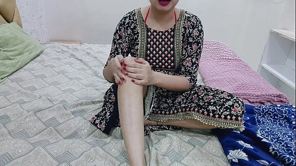 Saat Malam, Kakak Tiriku Sendirian Di Kamar, Aku Pun Masuk Dan Mulai Memijat Tubuhku Hingga Ke Bagian Paling Dalam, Tapi Dia Adalah Kakak Tiriku Sendiri.