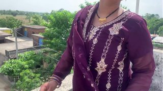 Bhojpuri Desi Bhabhi Kas Se Chudai Karke Apni Guddi Aur Jism Ka Maza Diya Hindi Audio Mein