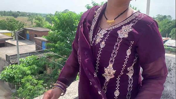 Bhojpuri Desi Bhabhi Kas Se Chudai Karke Apni Guddi Aur Jism Ka Maza Diya Hindi Audio Mein