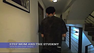 Ibu Tiri Lagi Ngajarin Muridnya Yang Masih Anget-anget, Bikin Badan Panas Dan Basah.