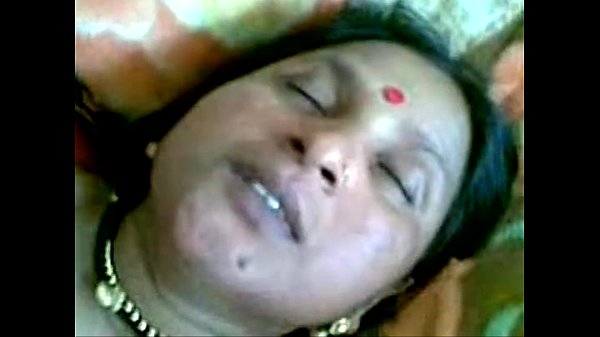 Desahan Istri Tetangga Di Desa, Digarap Pas Suami Pergi – Xvideos.com