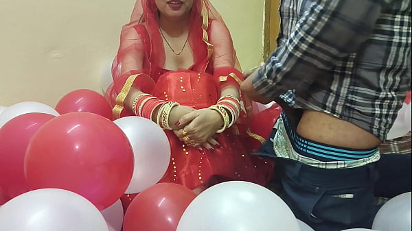 Malam Pertama Istri Baru Yang Seksi Dan Hot Digilir Suami Sendiri