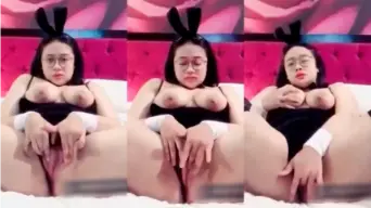 Cewek Kacamata Toket Gede Sendirian, Ngajak Main Sange Part3