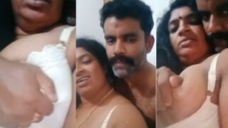 Video Xxx Telugu: Pria Memeras Payudara Besar Milf Dengan Gaya Nakal Dan Menggoda