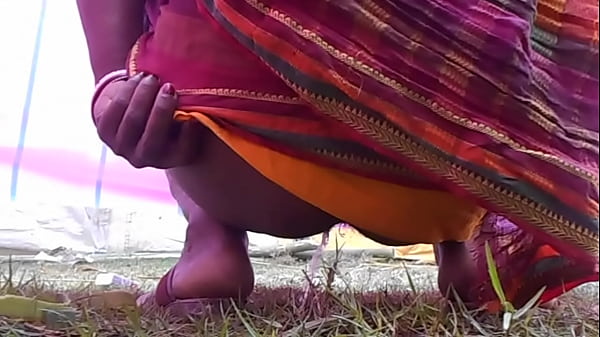Desi Bulu Lebat Memek Basah Kencing