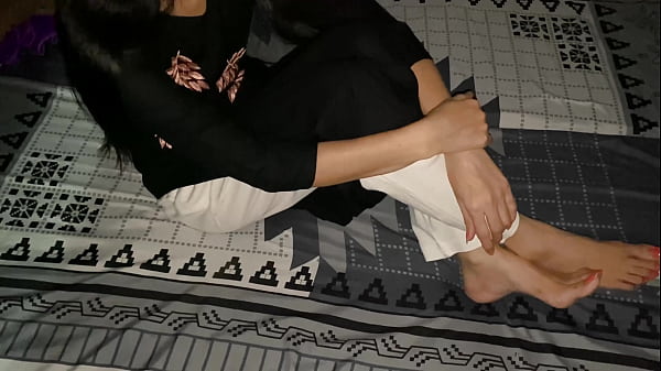 Tante Montok Ngajak Gue Ke Rumahnya, Trus Doi Suruh Gue Ngentot Pantat Gede Dia Semaleman. Video Xxx Baru.