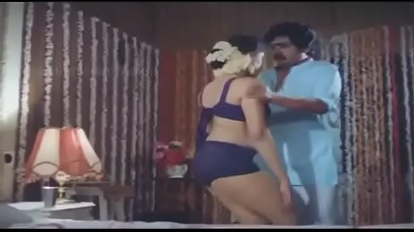 Wanita India Bikin Makin Tegang, Sensasi Panas Bikin Nafsu Menggebu