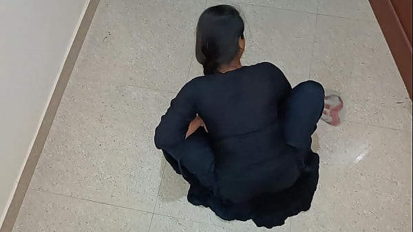 Cewek Pembantu India Desi Lagi Digenjot Sama Bos Rumah, Suara Hindi Jelas Bikin Makin Panas