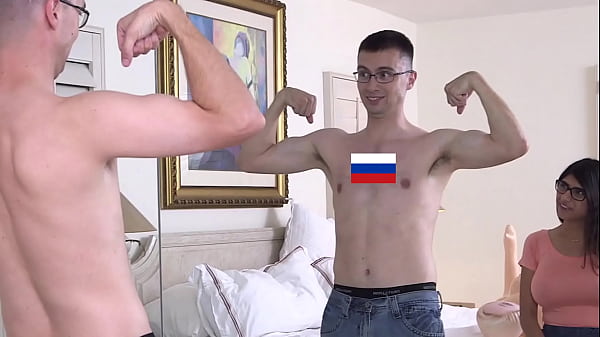 Mia Khalifa – Cewek Arab Hot Ngajarin Perawan Cara Ngentot Sama Cewek