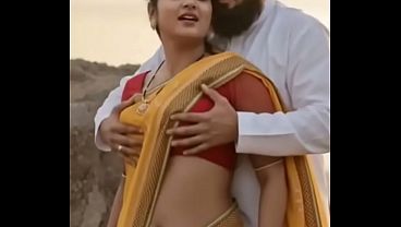 Desi Bhabhi Saree, Susu Ditekan, Asmara Panas Menggairahkan