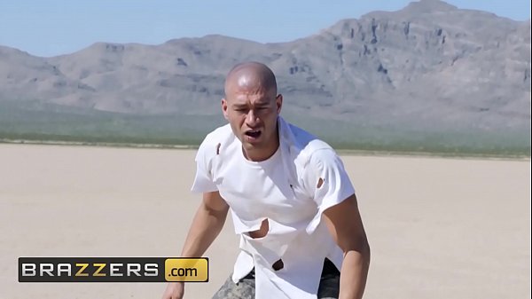 Nicole Aniston & Xander Corvus Panas Banget Di Oasis Nikmat Brazzers