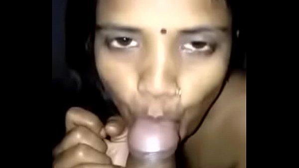 Desi Istri Baru, Siap Digoyang Malam Pertama
